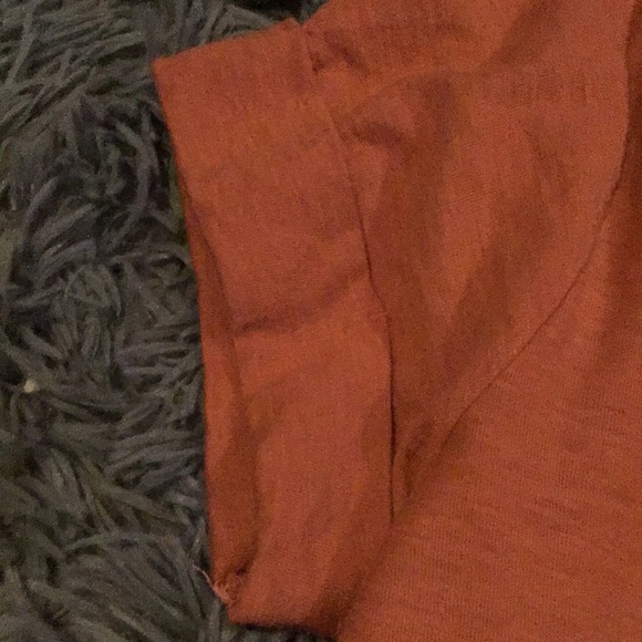 M SO Light ish orange gold buttons worn 1 time - Picture 3 of 3